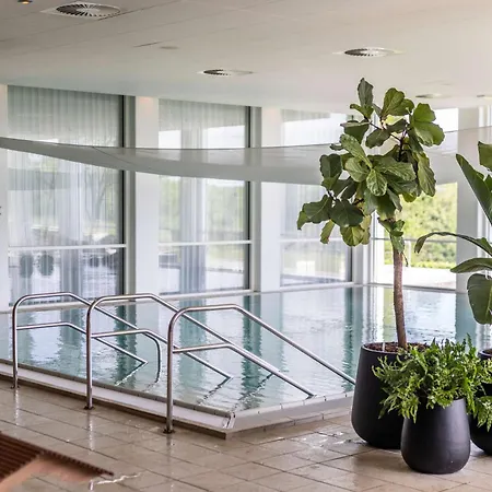 凯勒斯公园克伦威尔酒店