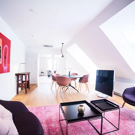 凯勒斯公园克伦威尔酒店 酒店