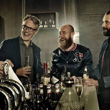 凯勒斯公园克伦威尔酒店 酒店 Brejning