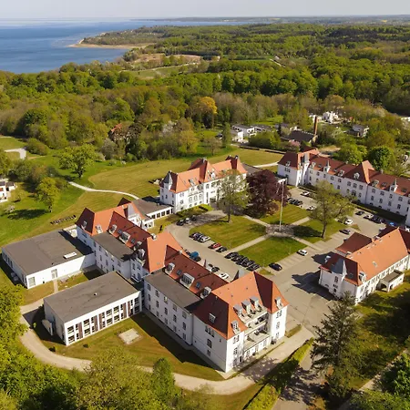 凯勒斯公园克伦威尔酒店 Brejning