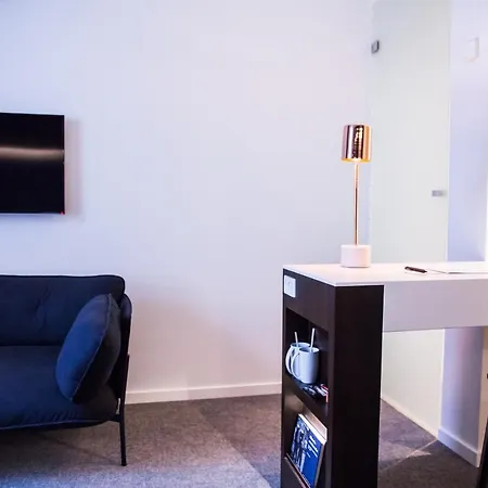 凯勒斯公园克伦威尔酒店 酒店 Brejning