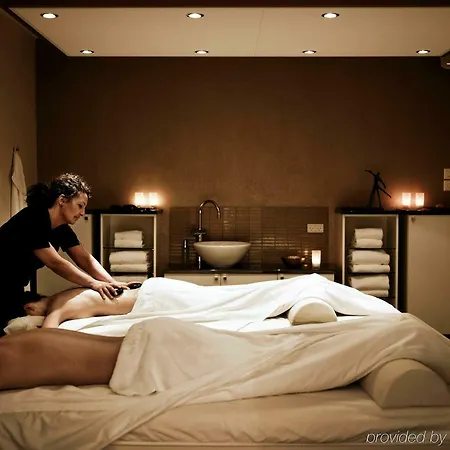 凯勒斯公园克伦威尔酒店 5* Brejning